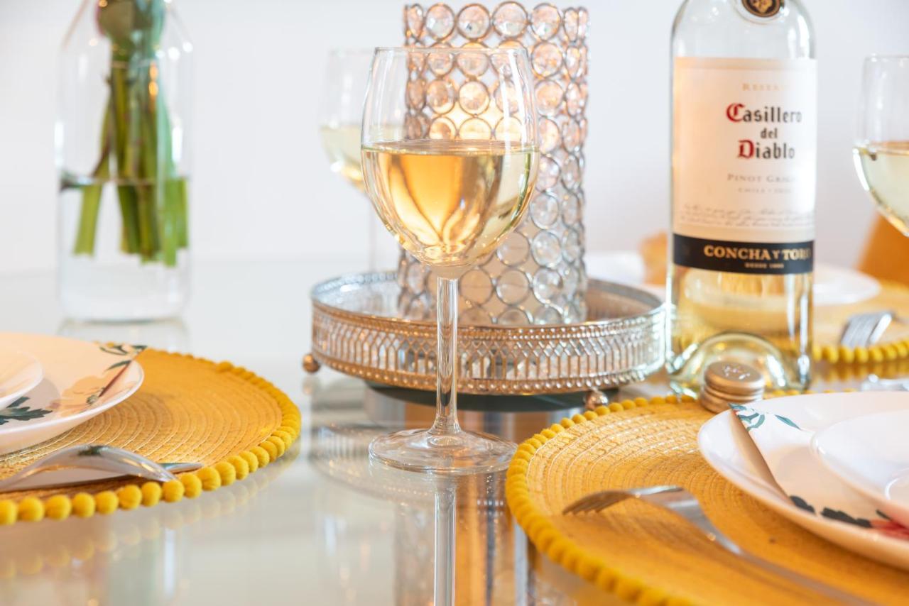 Amber Apartment Oasis - Your Gateway To Southampton'S Vibrant Heart, Port, Shopping Eksteriør billede