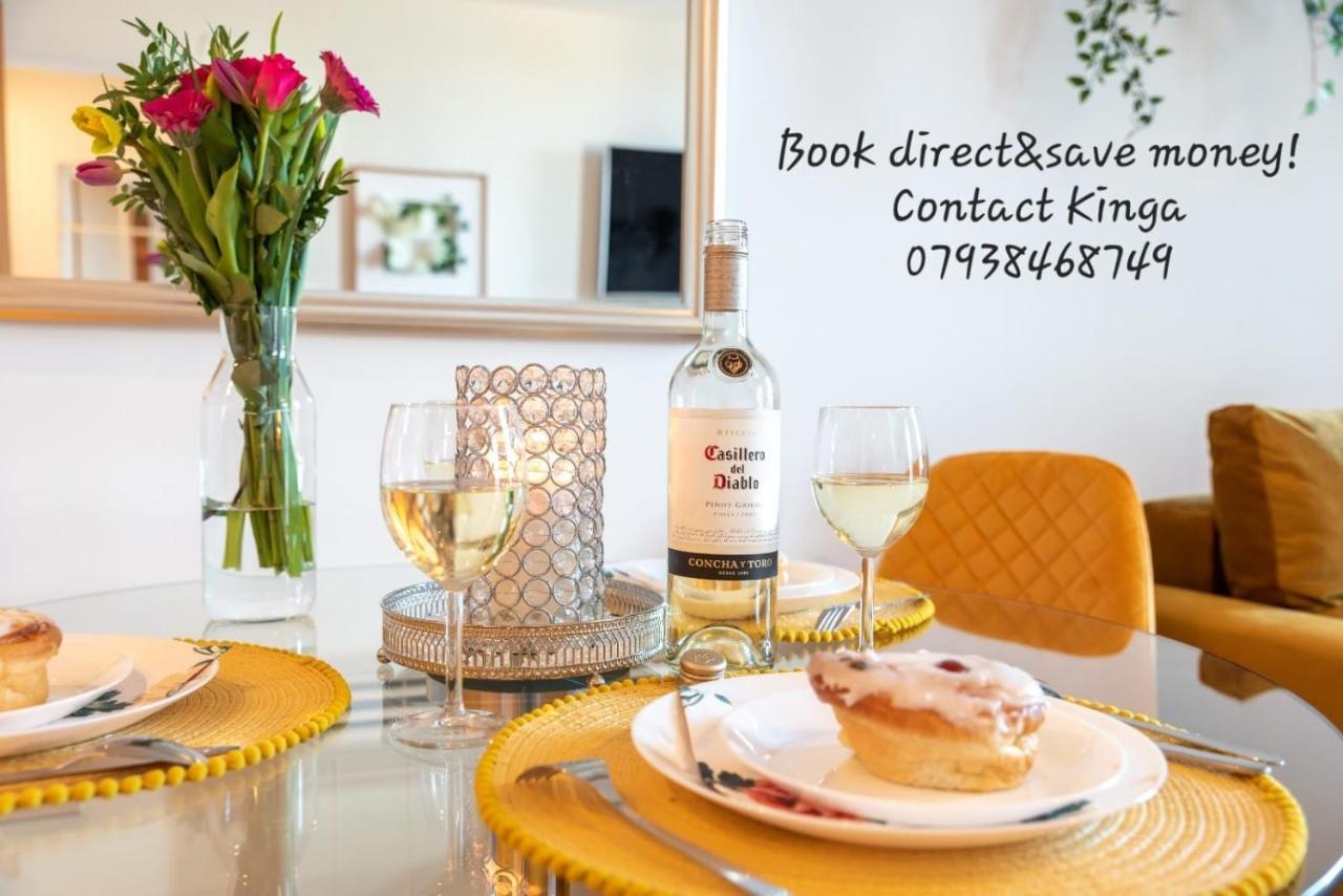 Amber Apartment Oasis - Your Gateway To Southampton'S Vibrant Heart, Port, Shopping Eksteriør billede